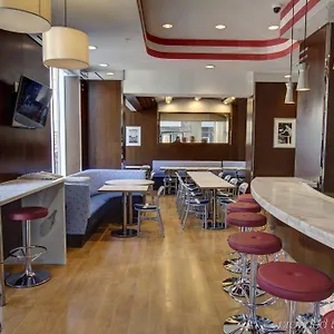 3* Hotel Fairfield By Marriott Manhattan/financial District